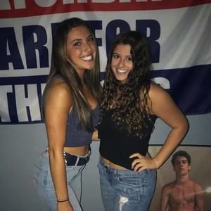 Meet your Posher, Halle